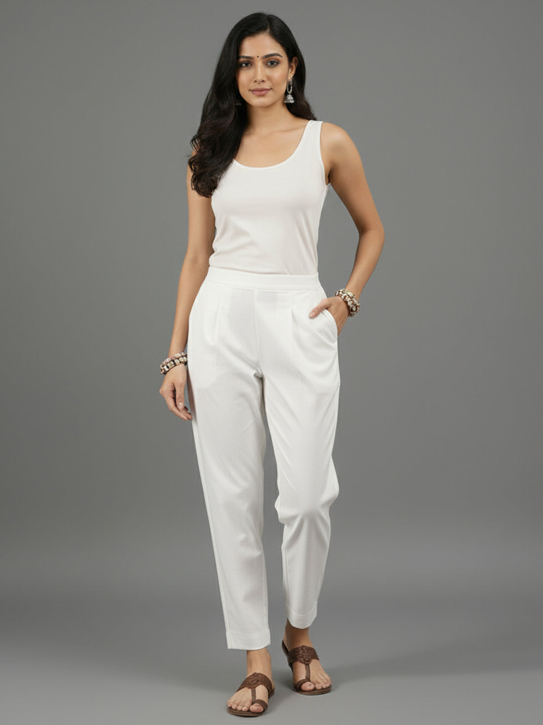 Bundle of 2 White & Wine half Elastic trousers